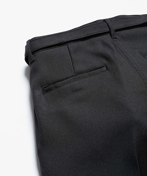 MR.OLIVE / RETRO POLYESTER TWILL / BELTED WIDE TAPERED PANTS