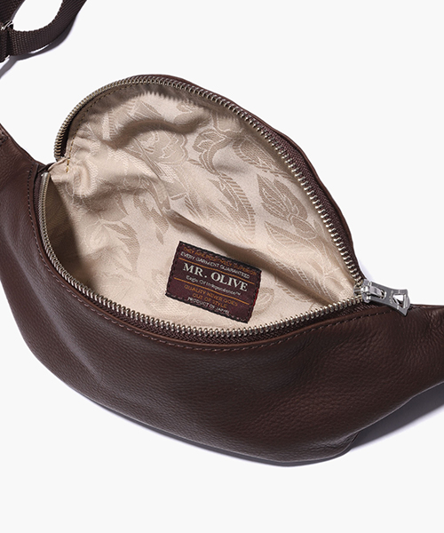 MR.OLIVE E.O.I / WATER PROOF WASHABLE LEATHER / SMALL BODY BAG MR 