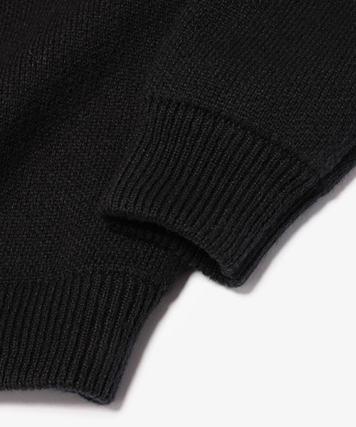 12G POLYESTER KNIT / LINKS JACQUARD CREW NECK SWEATER CUT&KNIT