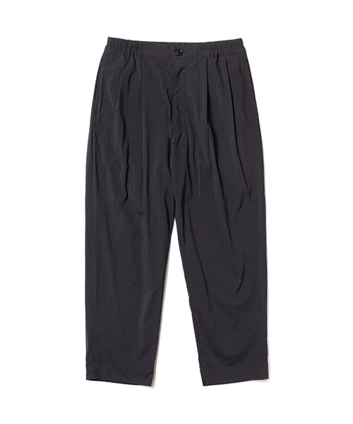美品 PT01 現行 トラベラー 42 EVO FIT ストレッチ 春夏 STRETCH WASHABLE NYLON / 2TACK TAPERED EASY PANTS BOTTOMS