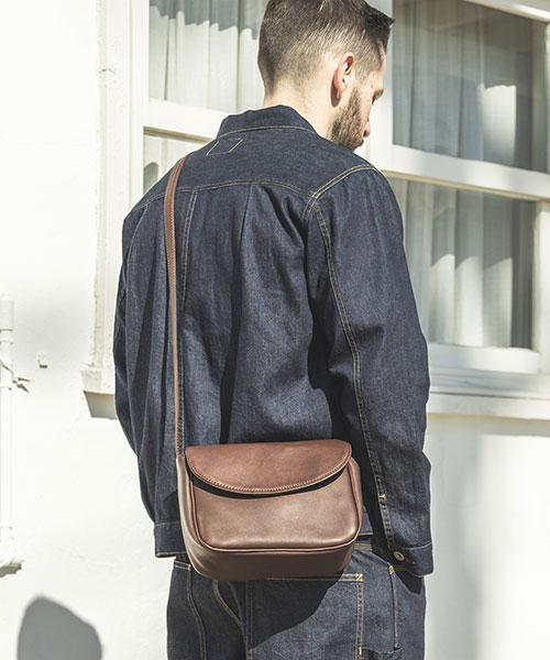 IMPERMA-LEATHER / NEAT SHOULDER BAG SHOES&BAG | MR.OLIVE